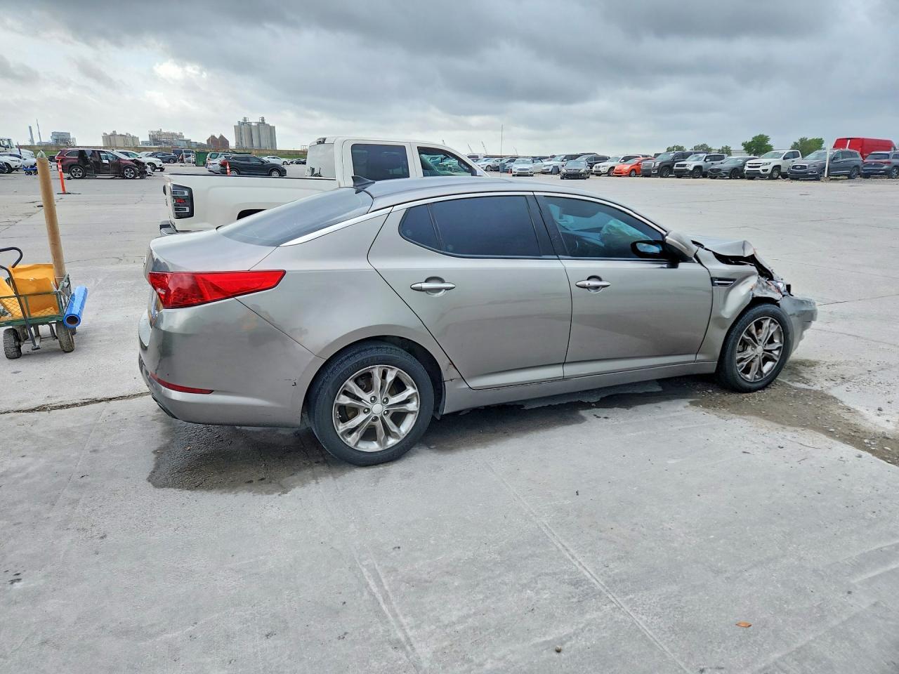 2012 Kia Optima Ex - Image 3