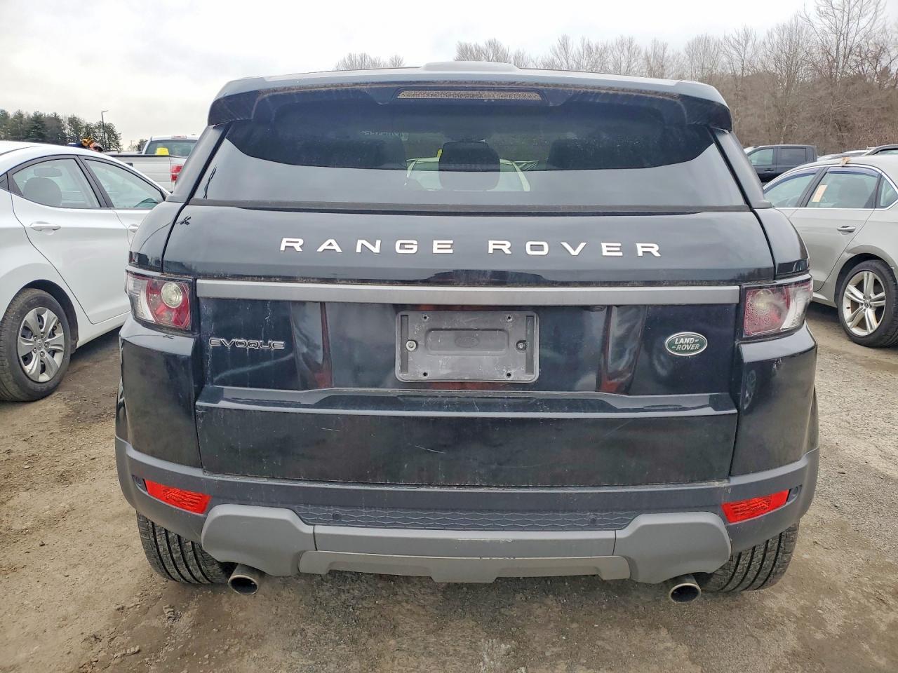 2015 Land Rover Range Rover Evoque Pure Plus - Image 6