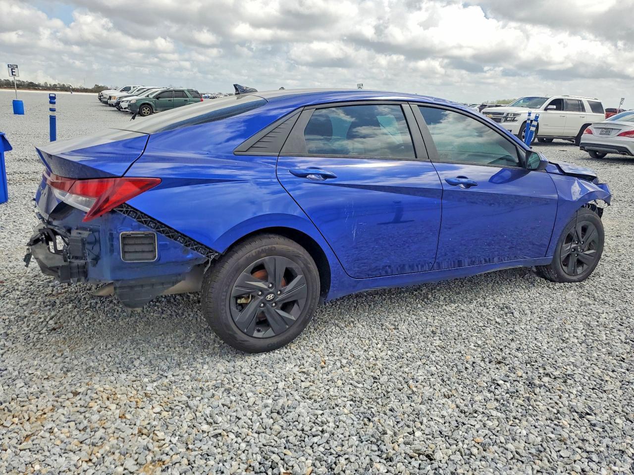 2021 Hyundai Elantra Sel - Фото 3