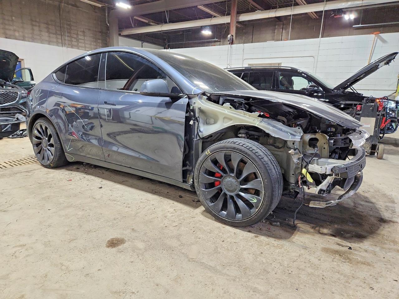 2022 Tesla Model Y - Image 4