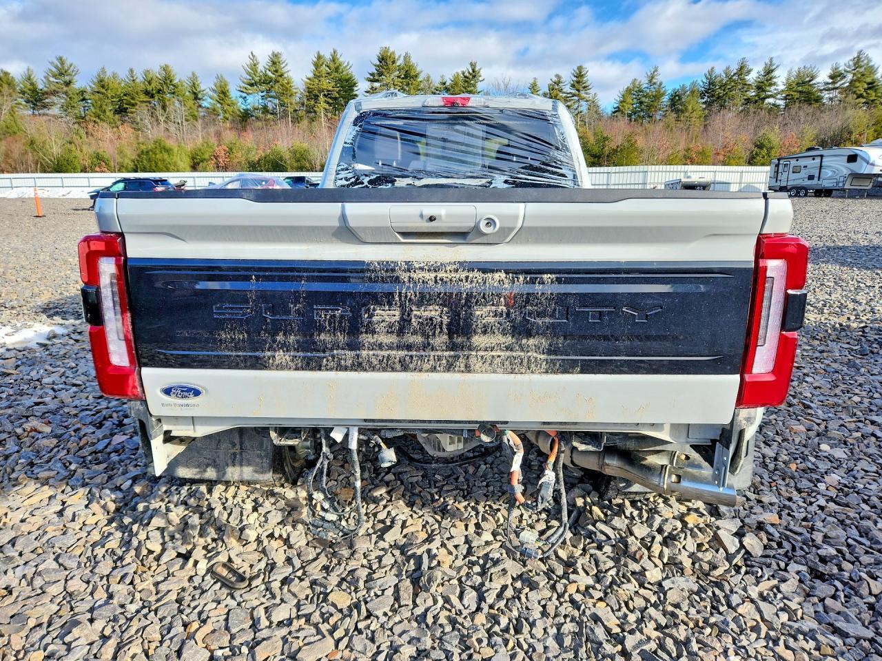 2025 Ford F450 Super Duty - Фото 6