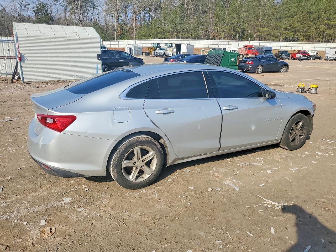 2019 Chevrolet Malibu Ls - Фото 3