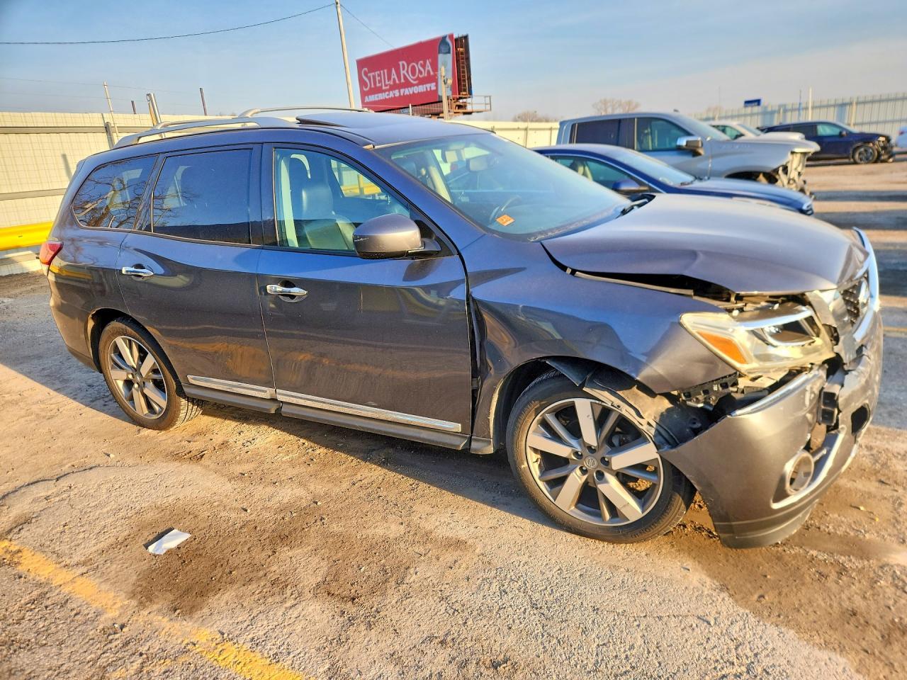 2014 Nissan Pathfinder Sl - Image 4