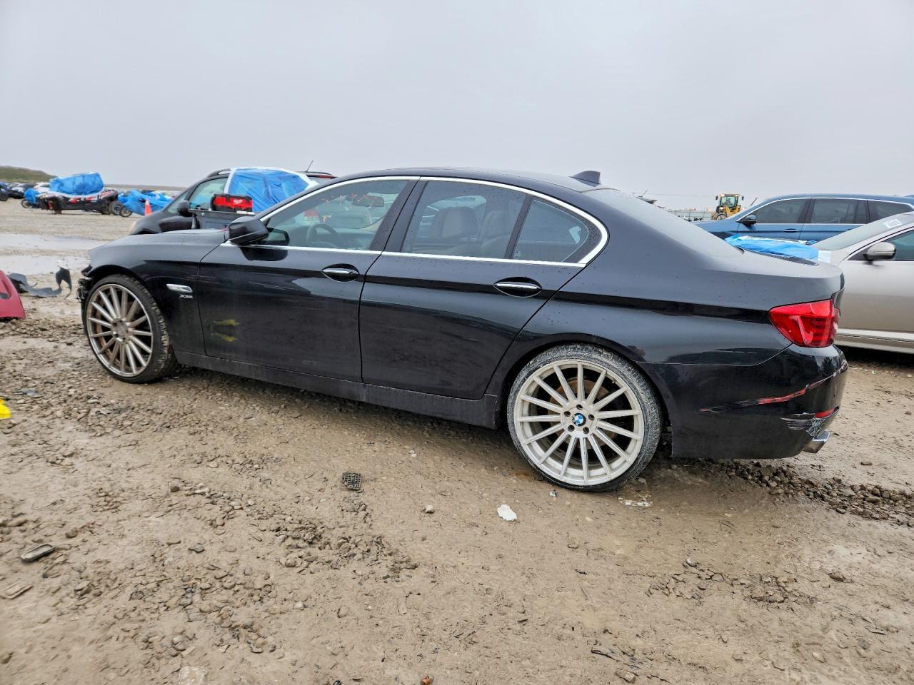 2011 BMW 550 Xi - Image 2
