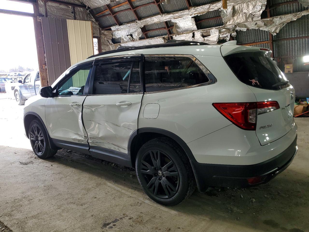 2022 Honda Pilot Se - Image 2