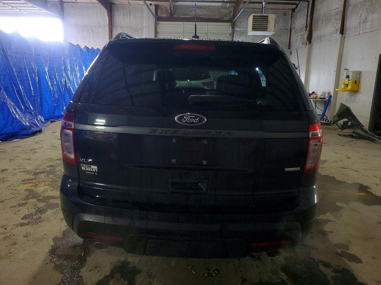 2015 Ford Explorer Xlt - Фото 6