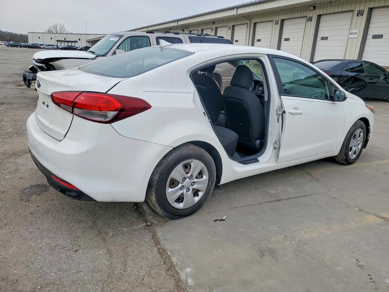 2017 Kia Forte Lx - Фото 3