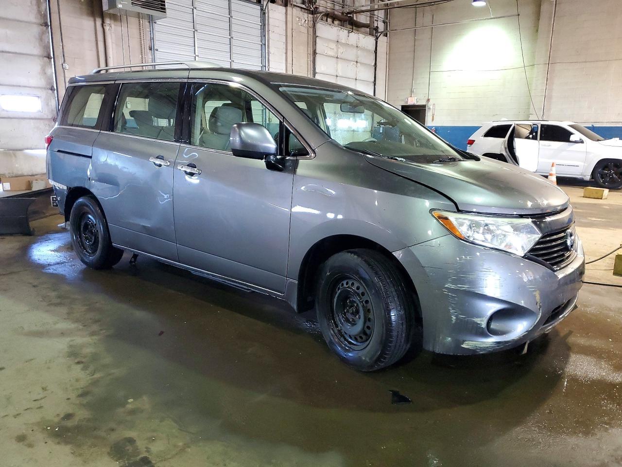 2015 Nissan Quest 3.5 S - Фото 4
