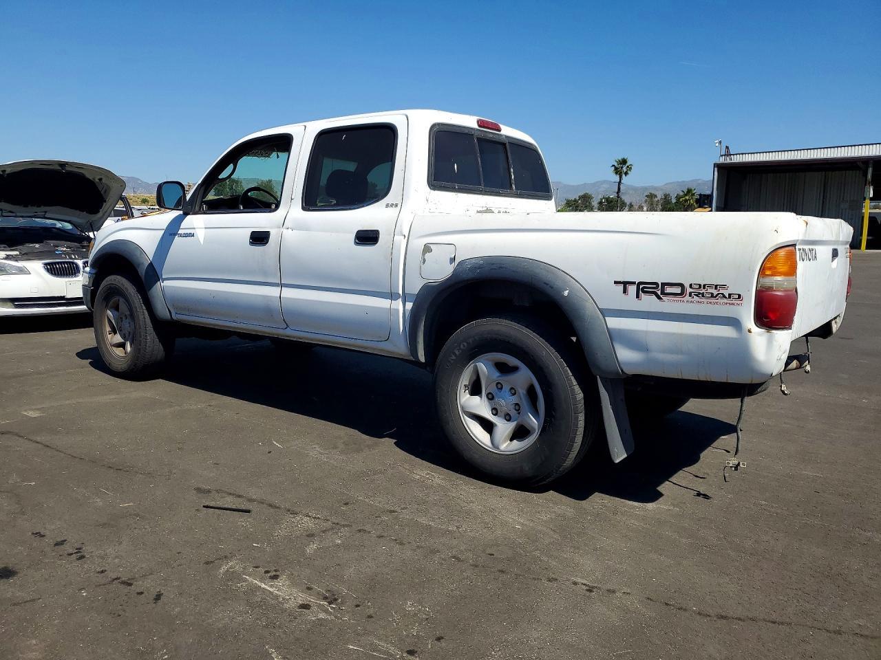 2004 Toyota Tacoma Prerunner V6 - Image 2