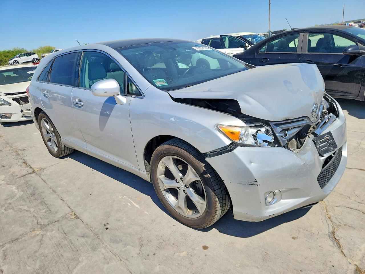 2012 Toyota Venza Xle - Image 4