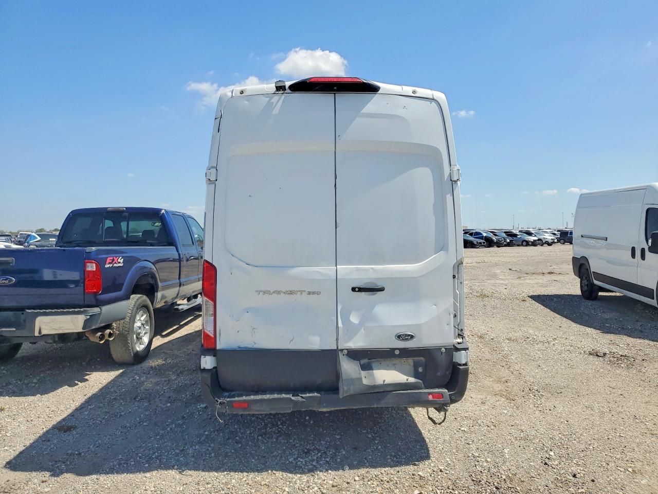 2021 Ford Transit 350 Delivery Van - Фото 6