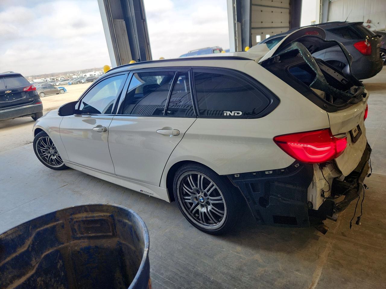 2017 BMW 330 Xi - Image 2