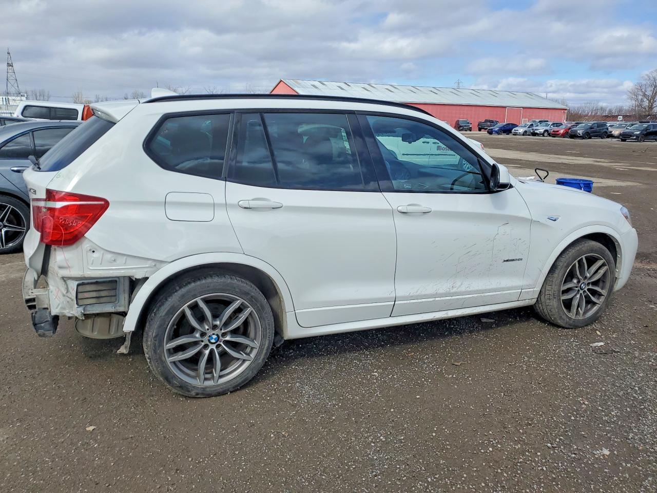2017 BMW X3 xDrive28I - Фото 3