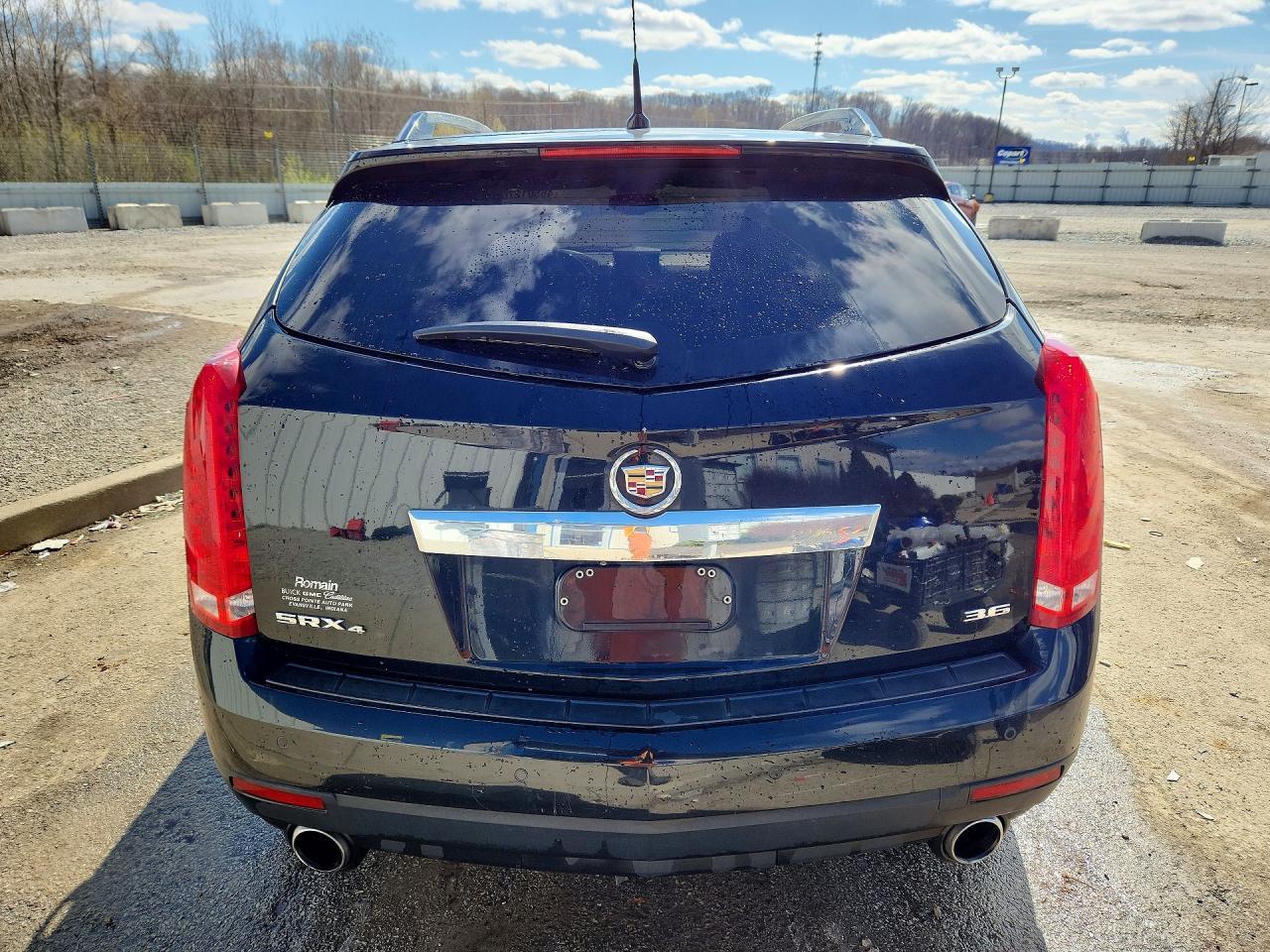 2012 Cadillac Srx Performance Collection - Image 6