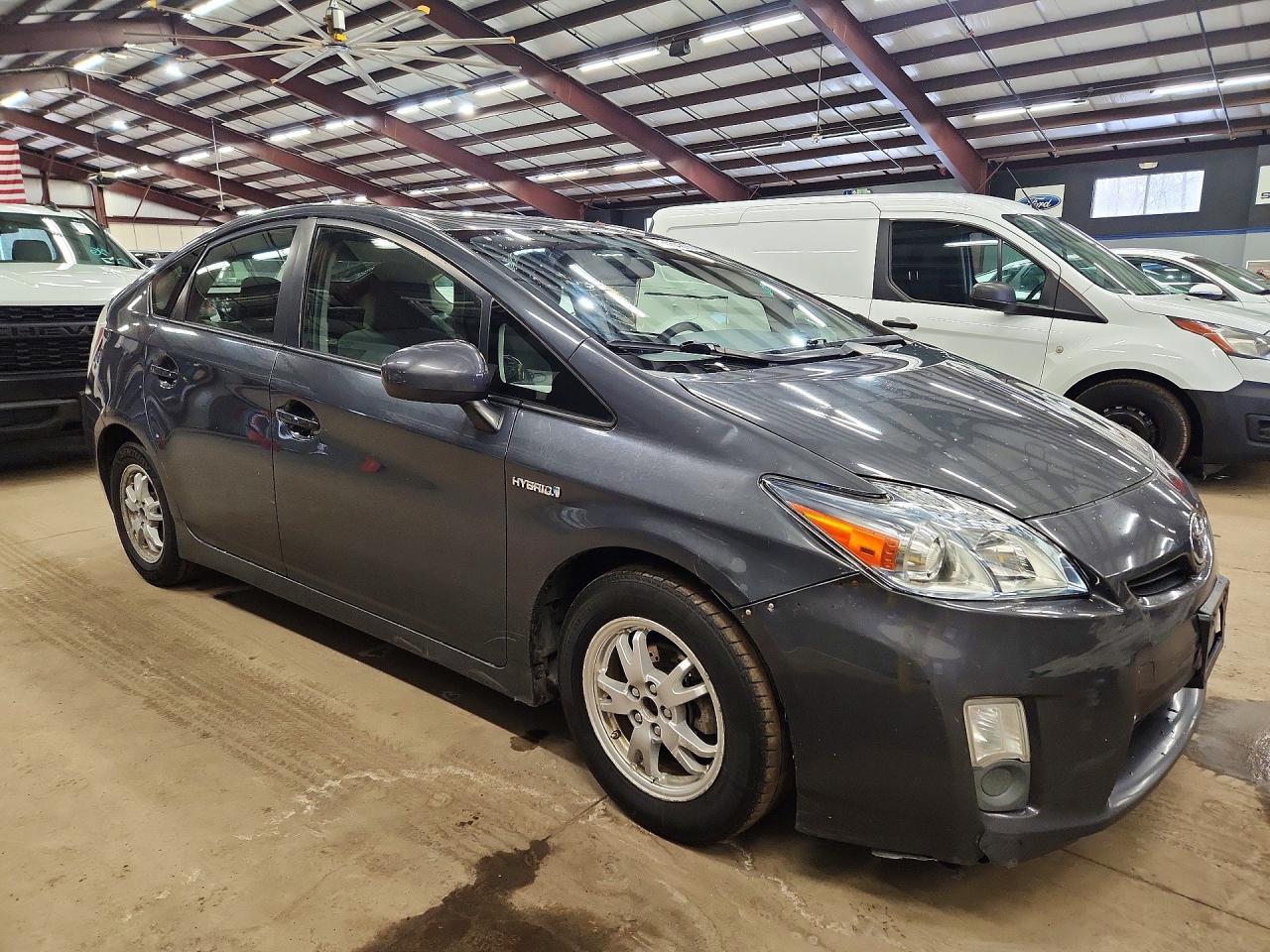 2010 Toyota Prius Iii - Image 4