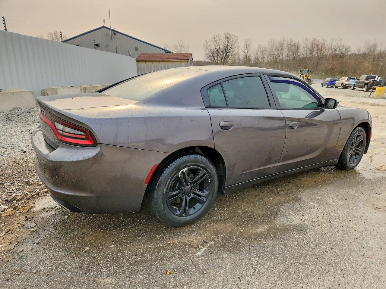 2015 Dodge Charger Se - Фото 3