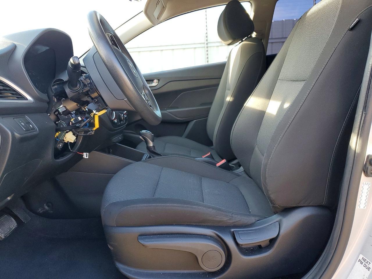 2020 Hyundai Accent Se - Фото 7