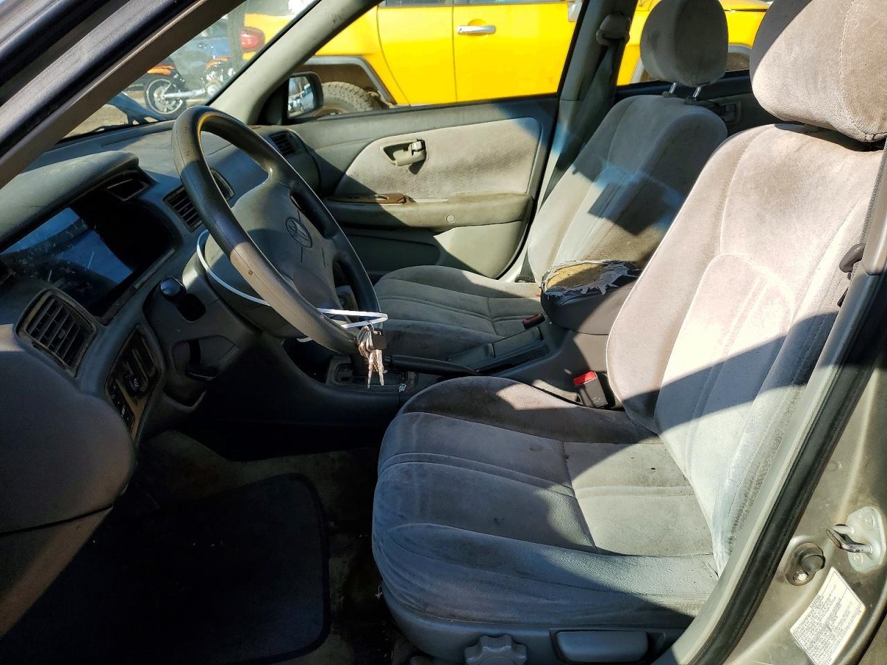 1999 Toyota Camry Le - Фото 7