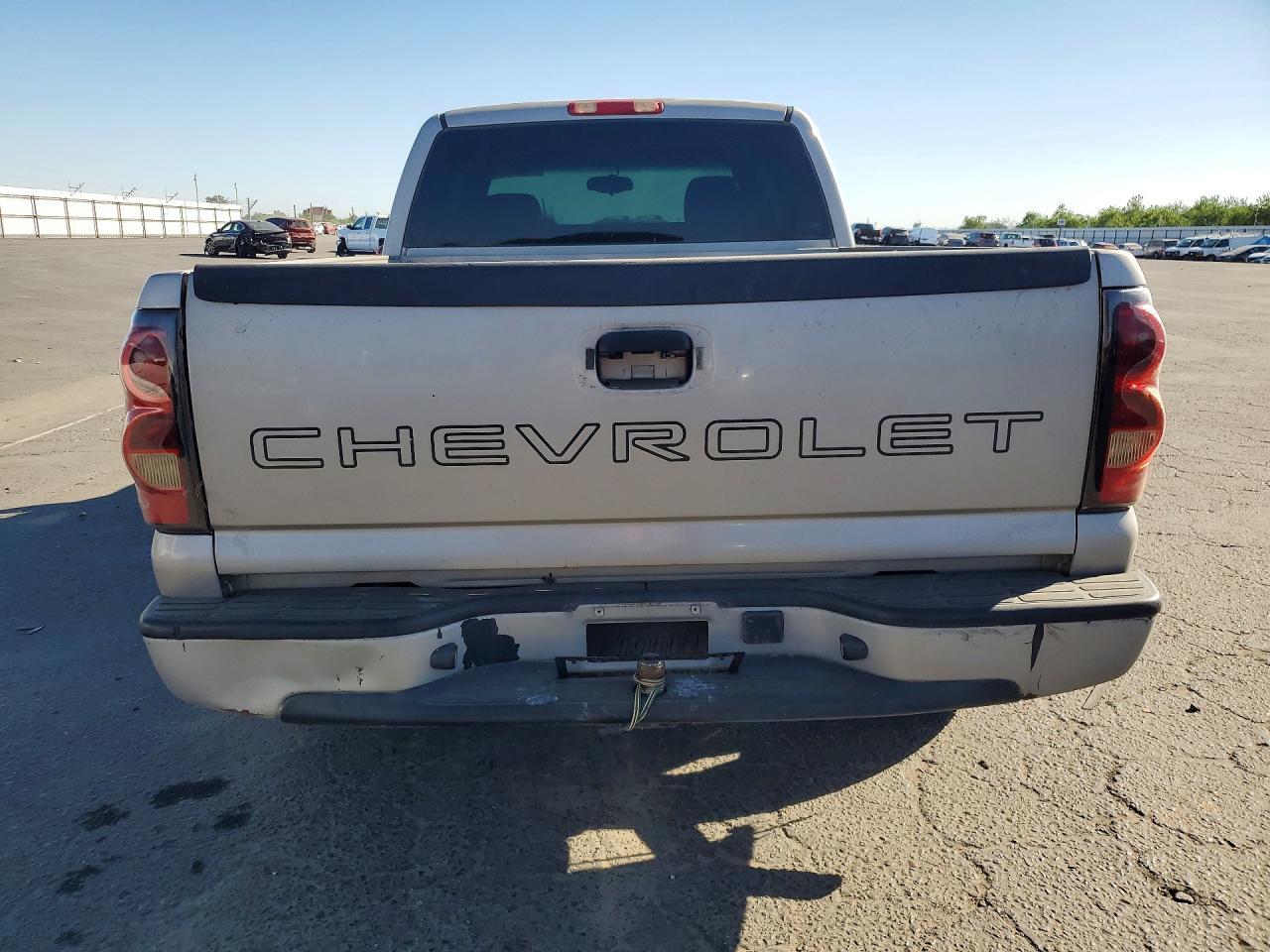 2005 Chevrolet Silverado C1500 - Фото 6