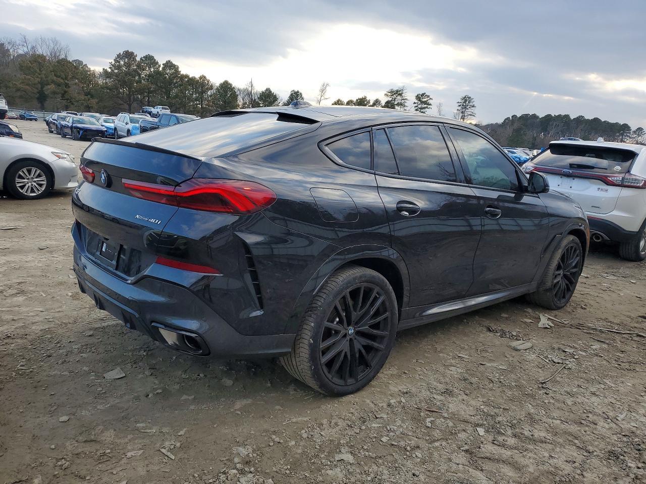 2025 BMW X6 xDrive40I - Фото 3