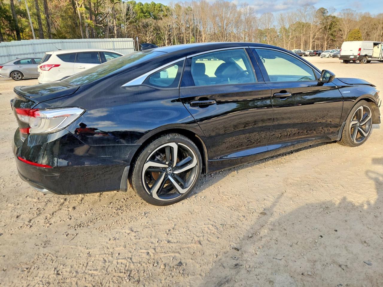 2022 Honda Accord Hybrid Sport - Фото 3