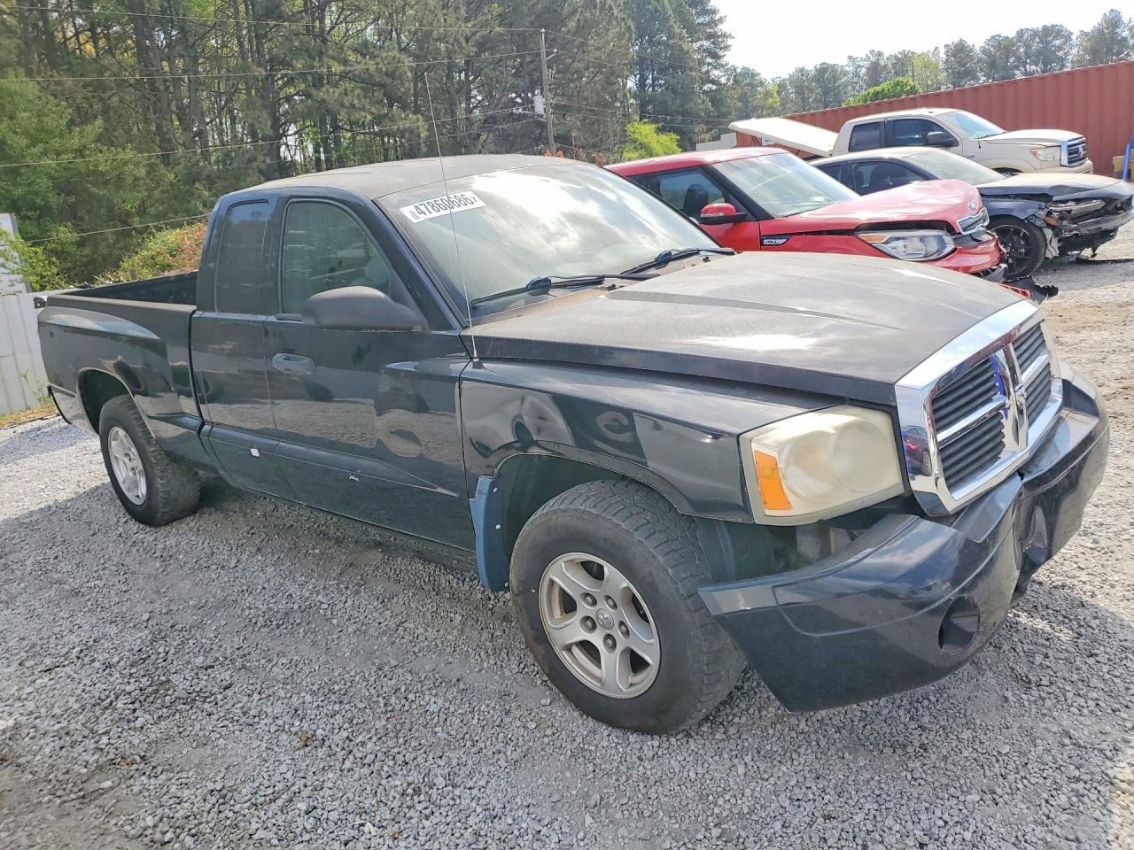 2006 Dodge Dakota Slt - Image 4