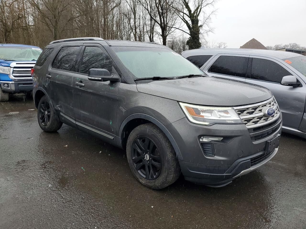 2018 Ford Explorer Xlt - Фото 4
