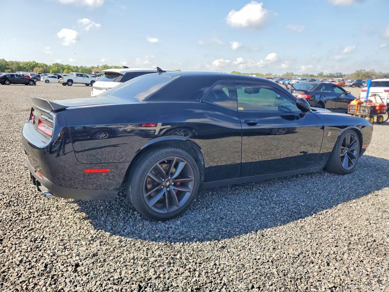 2019 Dodge Challenger R - Фото 3