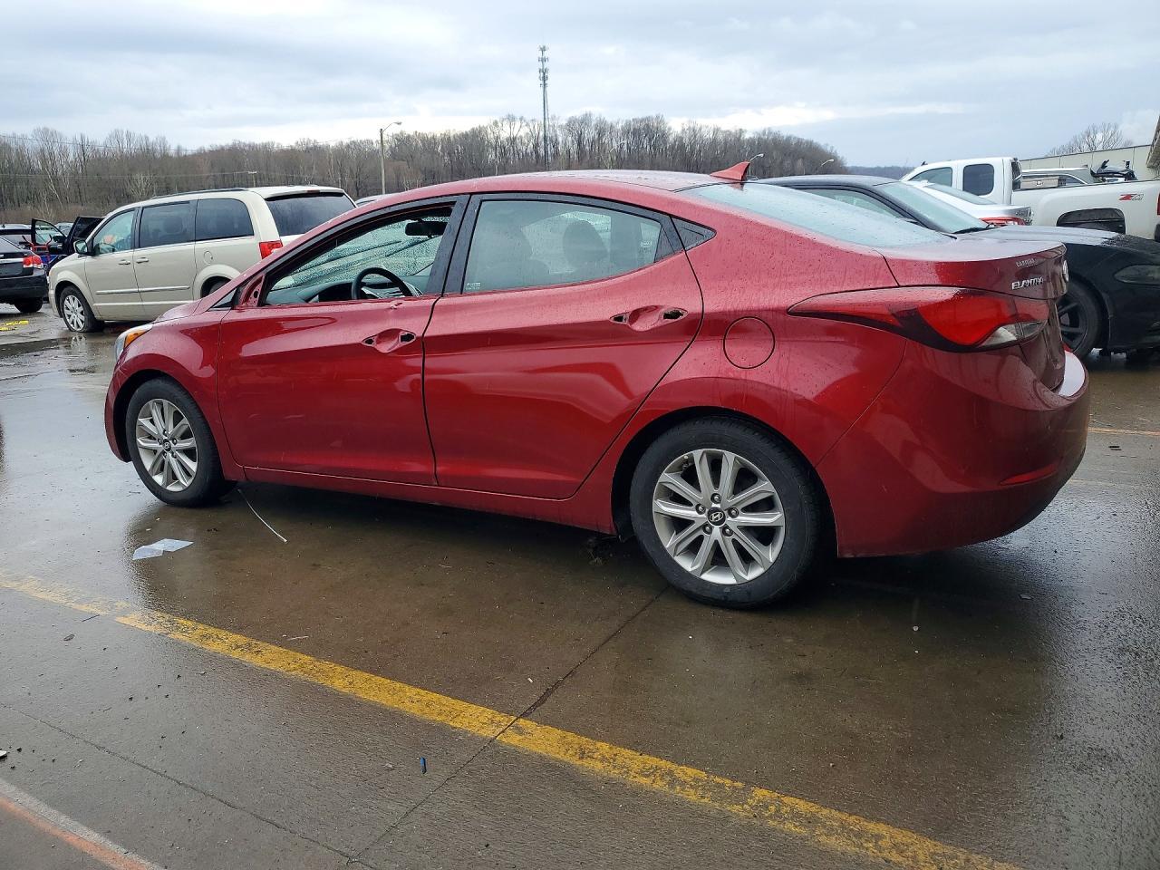 2014 Hyundai Elantra Se - Image 2