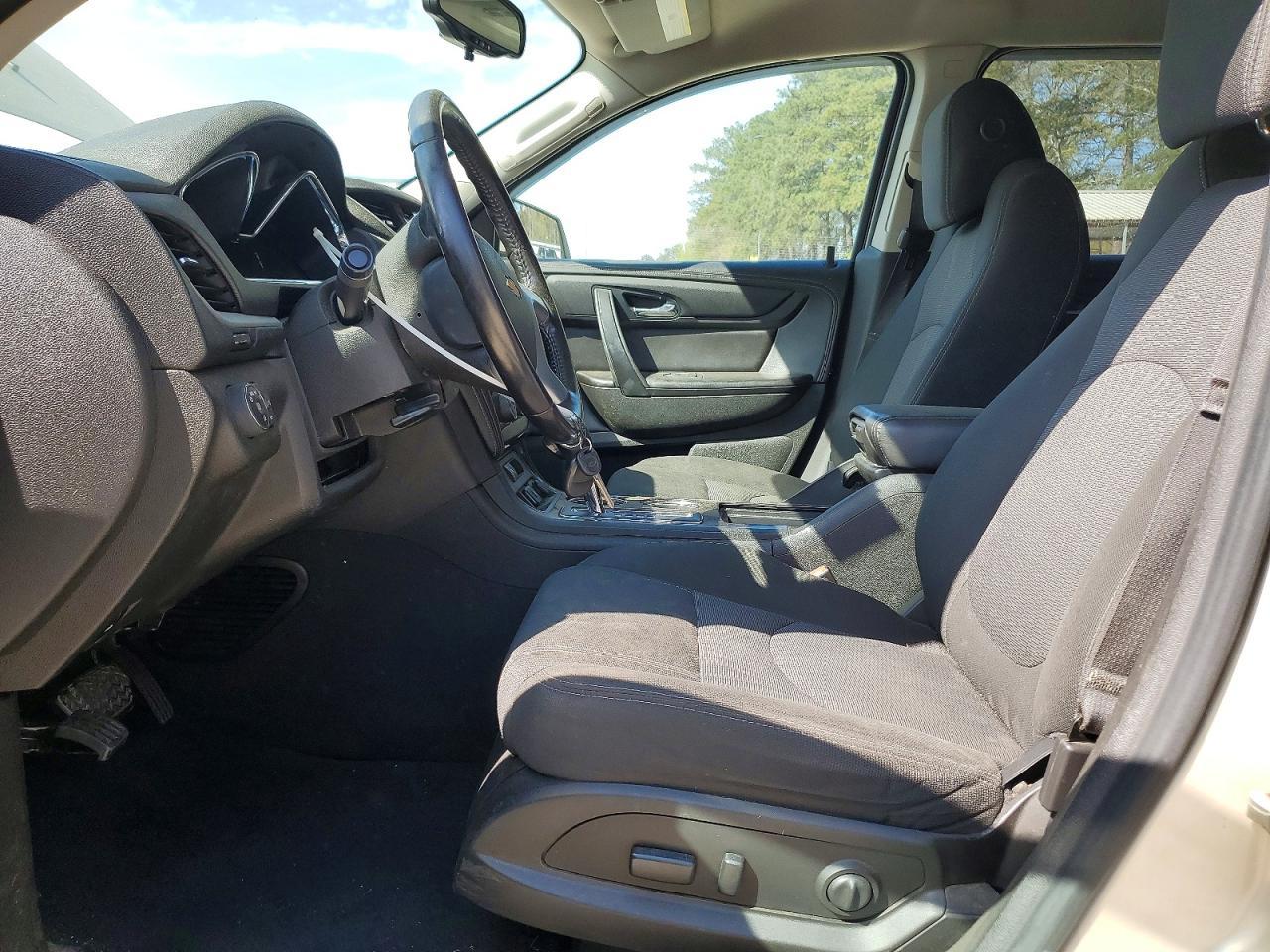 2016 Chevrolet Traverse Lt - Image 7