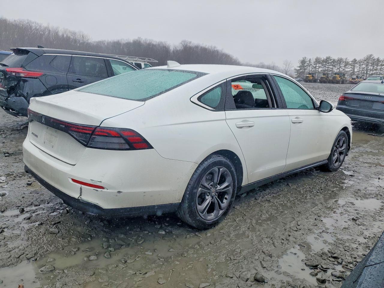 2023 Honda Accord Ex - Image 3