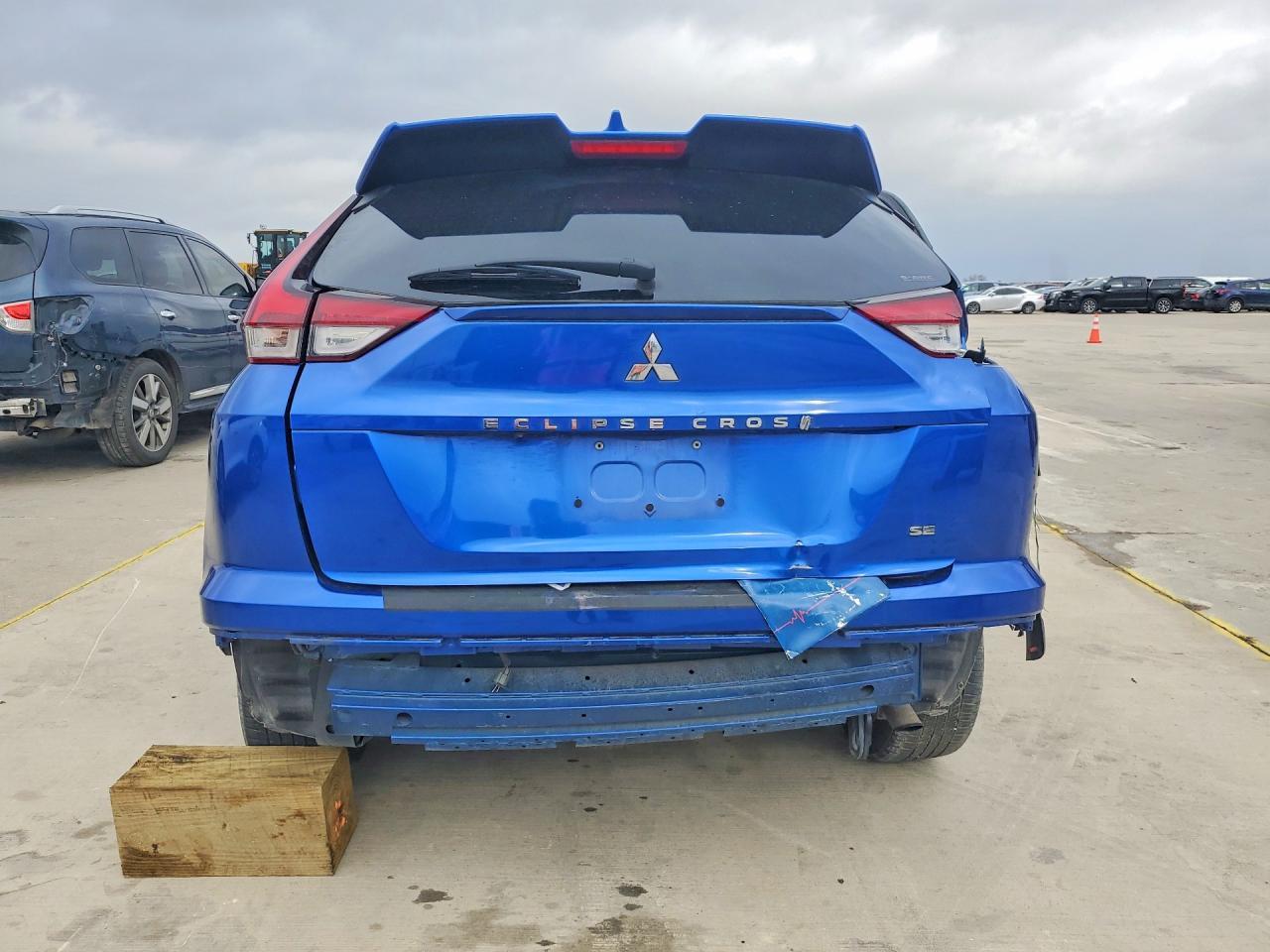 2023 Mitsubishi Eclipse Cross Se - Фото 6