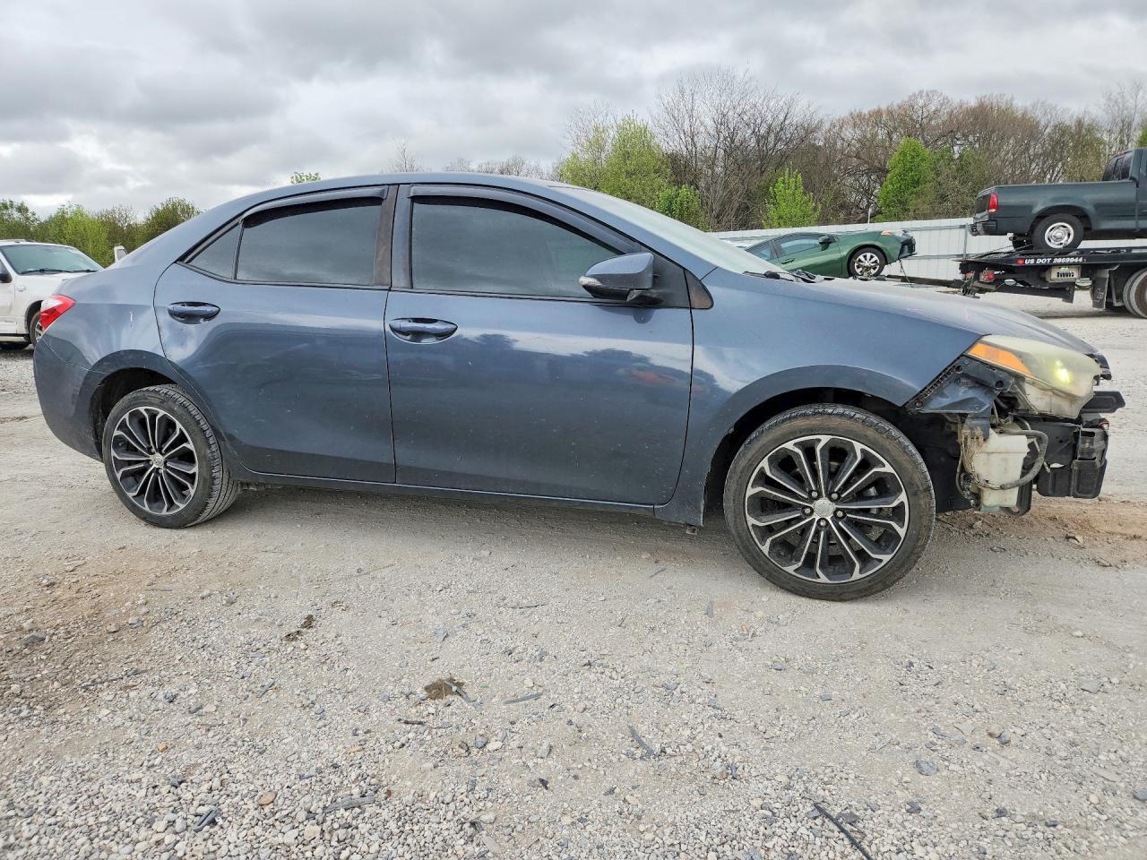 2015 Toyota Corolla S Plus - Фото 4