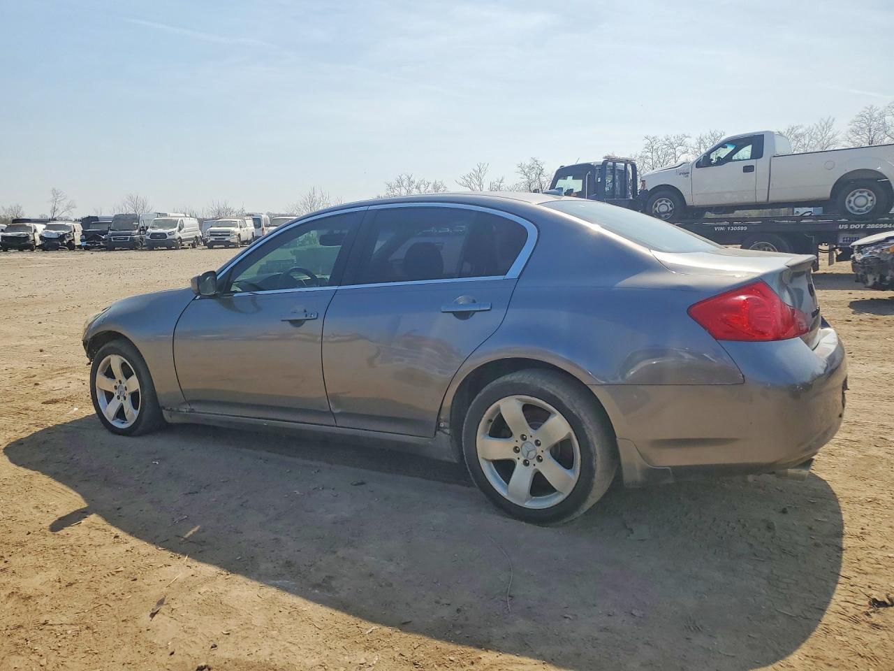 2015 Infiniti Q40 Base - Фото 2