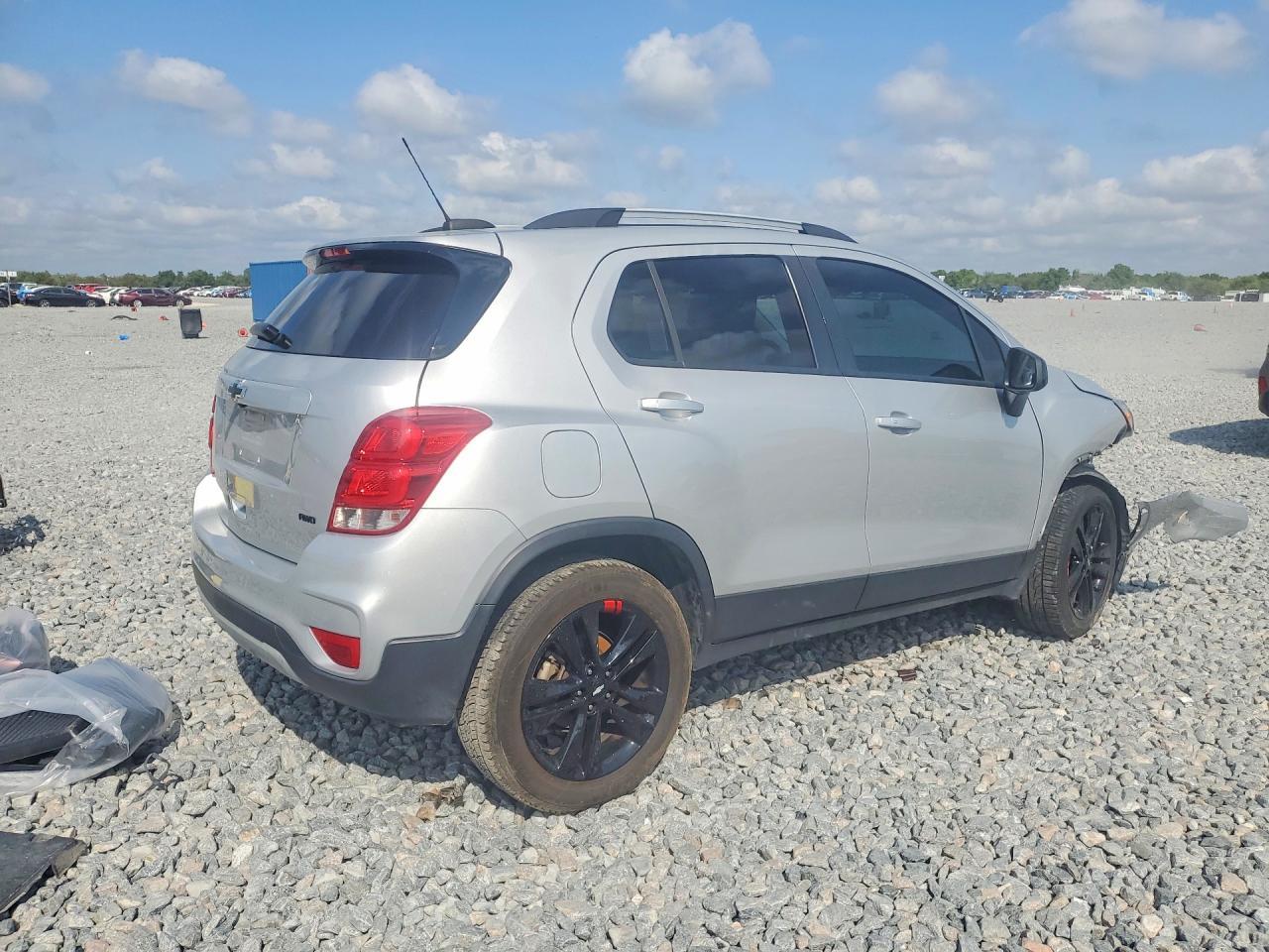 2022 Chevrolet Trax 1Lt - Фото 3