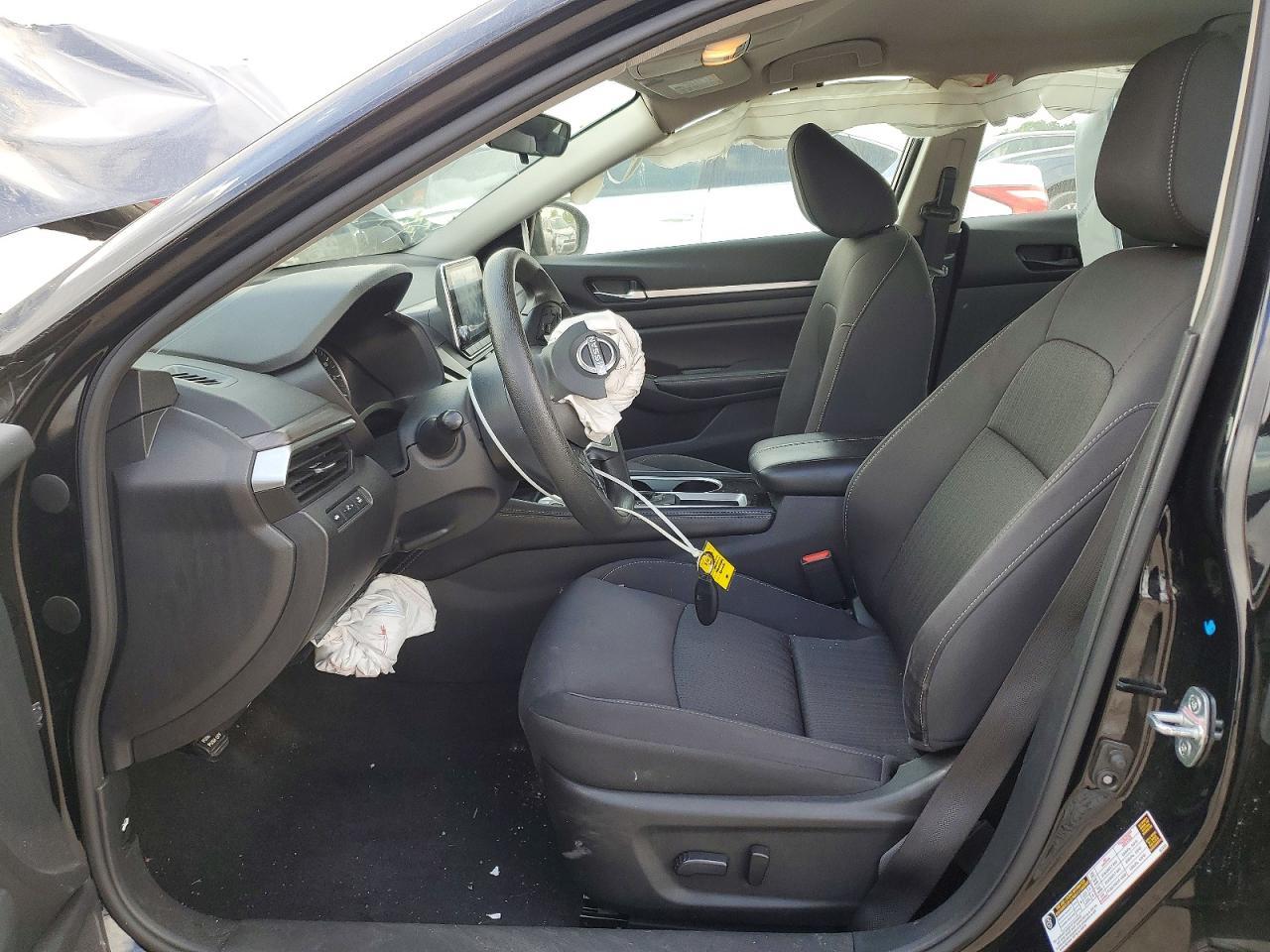 2023 Nissan Altima 2.5 Sv - Image 7