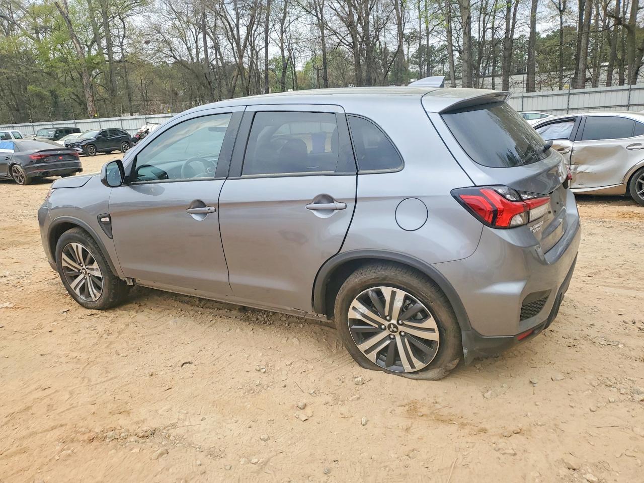 2026 Mitsubishi Outlander Sport S - Фото 2