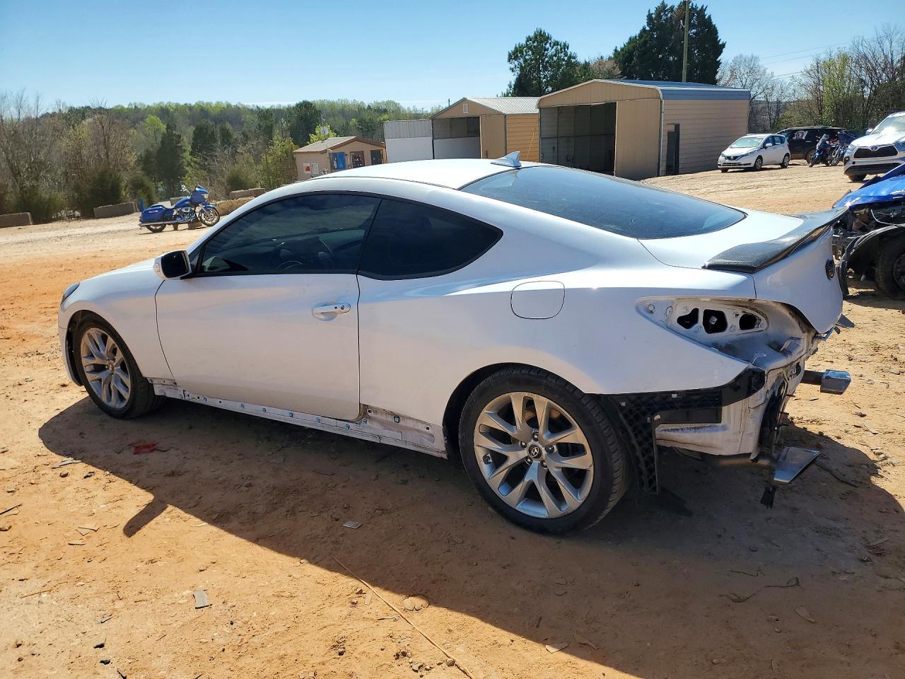 2016 Hyundai Genesis Coupe 3.8 - Фото 2