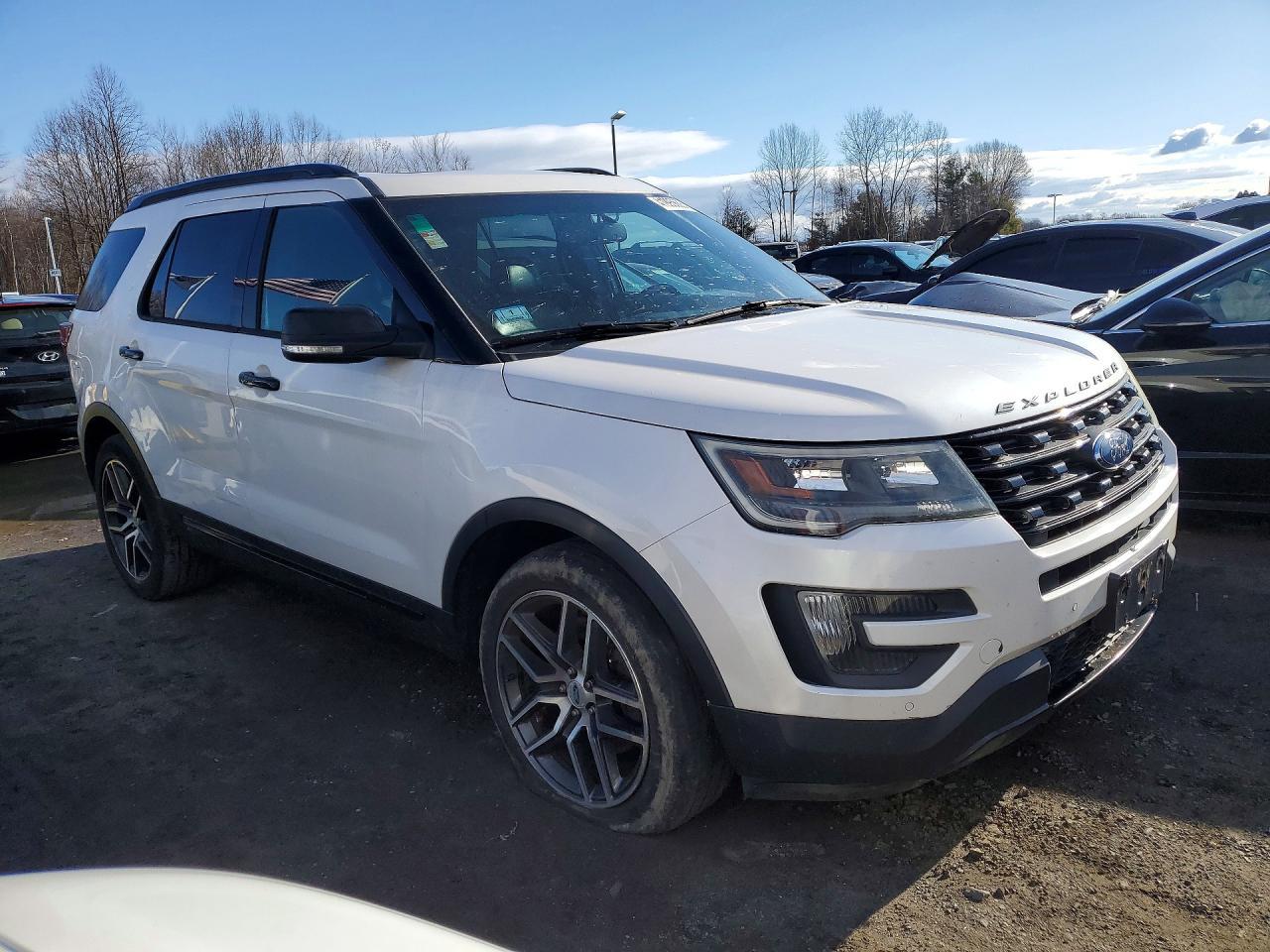 2016 Ford Explorer Sport - Фото 4