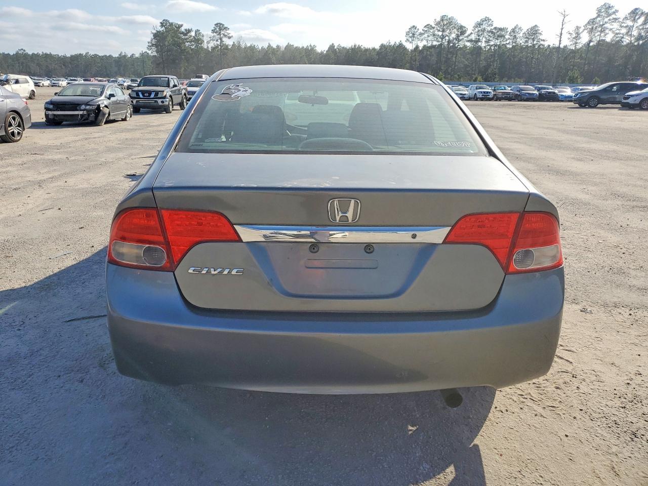 2010 Honda Civic Lx - Image 6