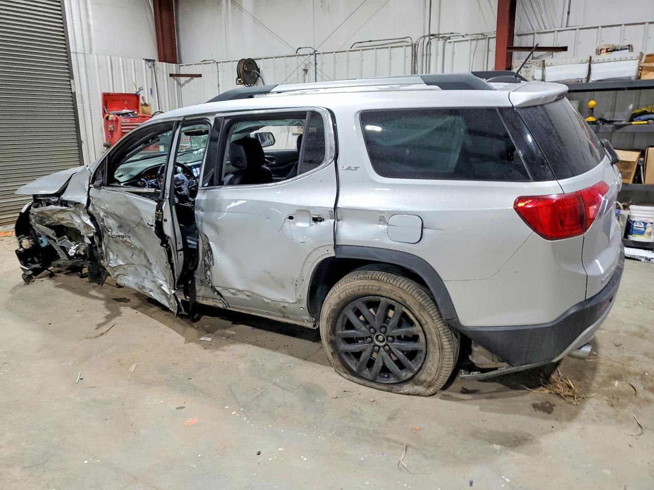 2018 GMC Acadia Slt-1 - Image 2