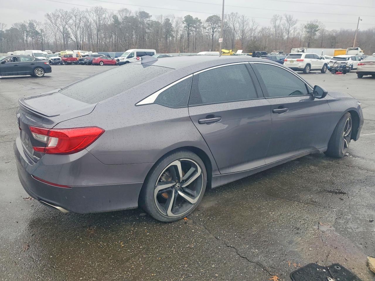 2018 Honda Accord Sport - Image 3