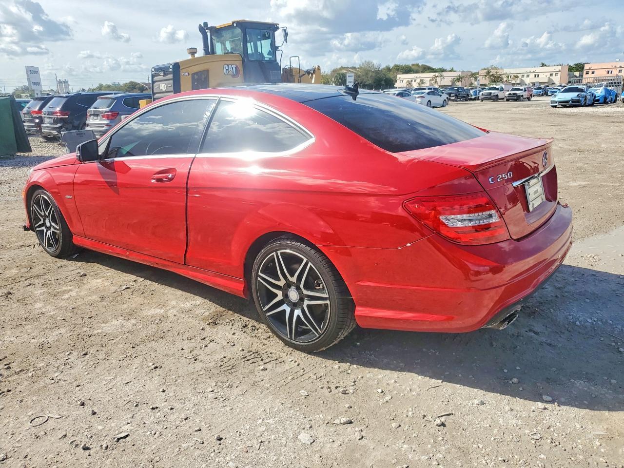 2014 Mercedes-Benz C 250 - Фото 2