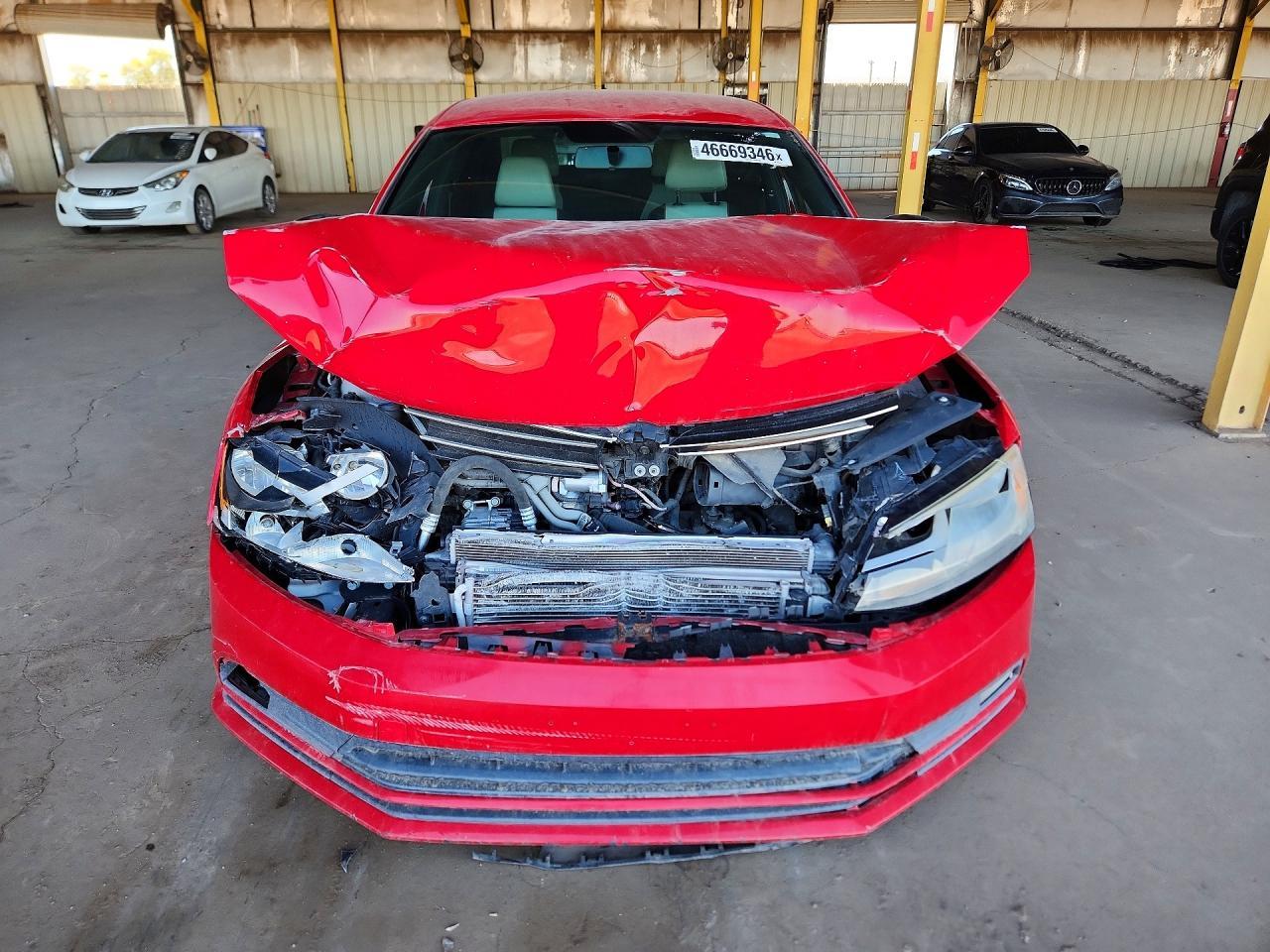 2016 Volkswagen Jetta Sport - Image 5