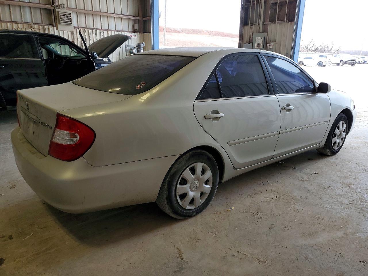 2002 Toyota Camry - Image 3