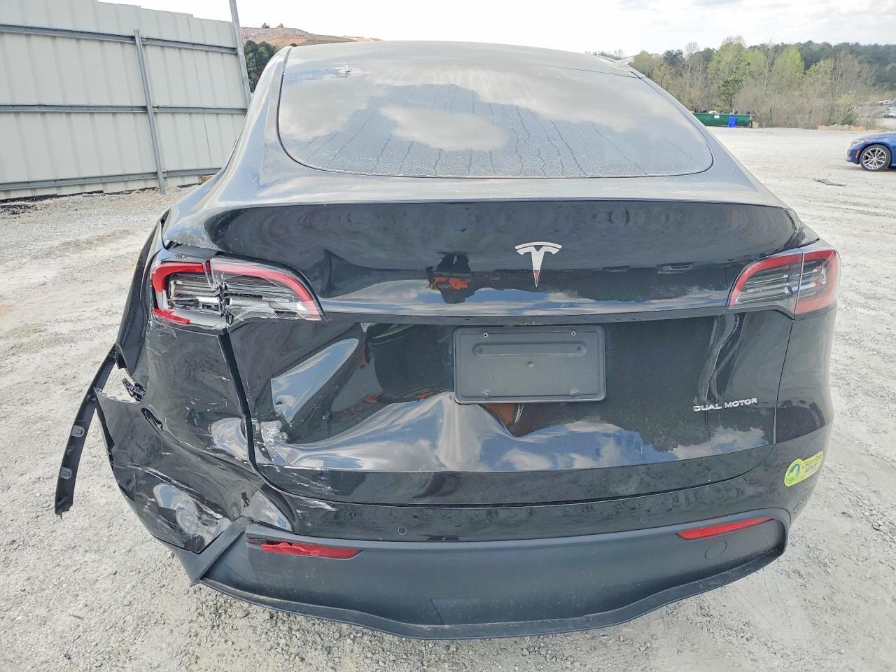 2022 Tesla Model Y - Image 6