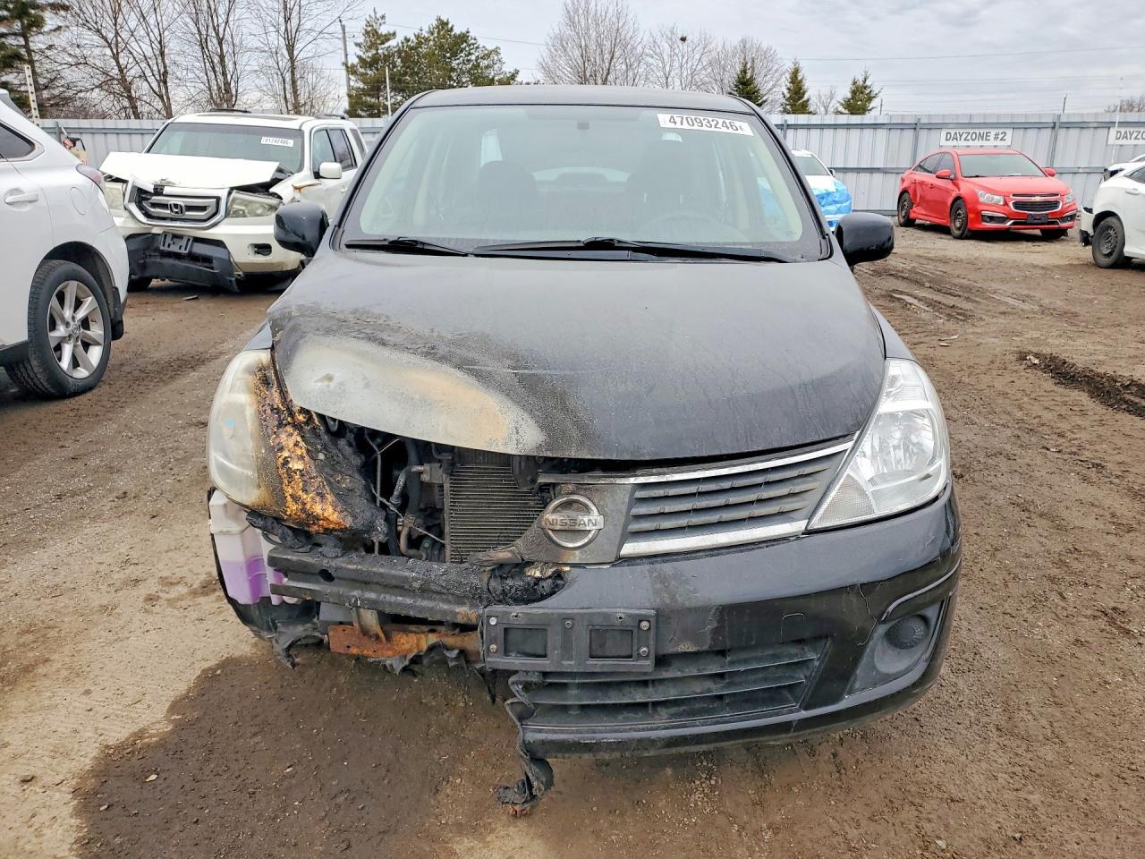 2011 Nissan Versa 1.6 Base - Фото 5
