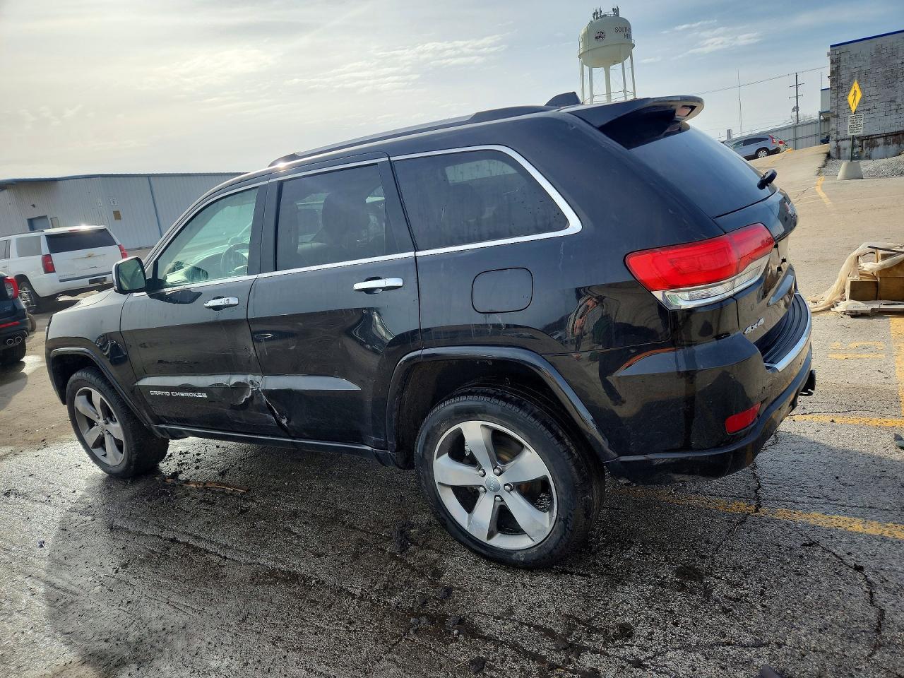 2016 Jeep Grand Cherokee Overland - Фото 2