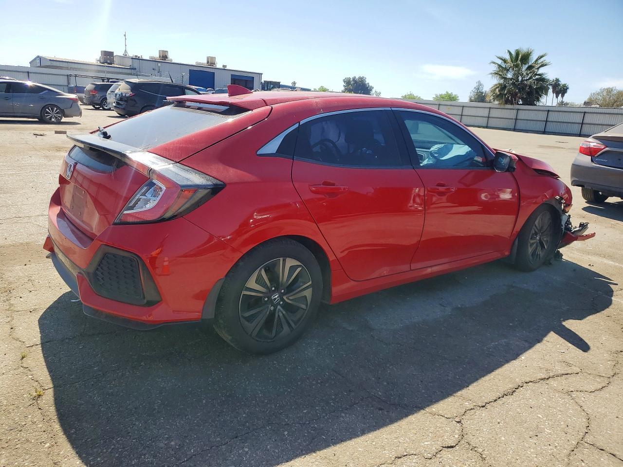 2019 Honda Civic Ex - Image 3