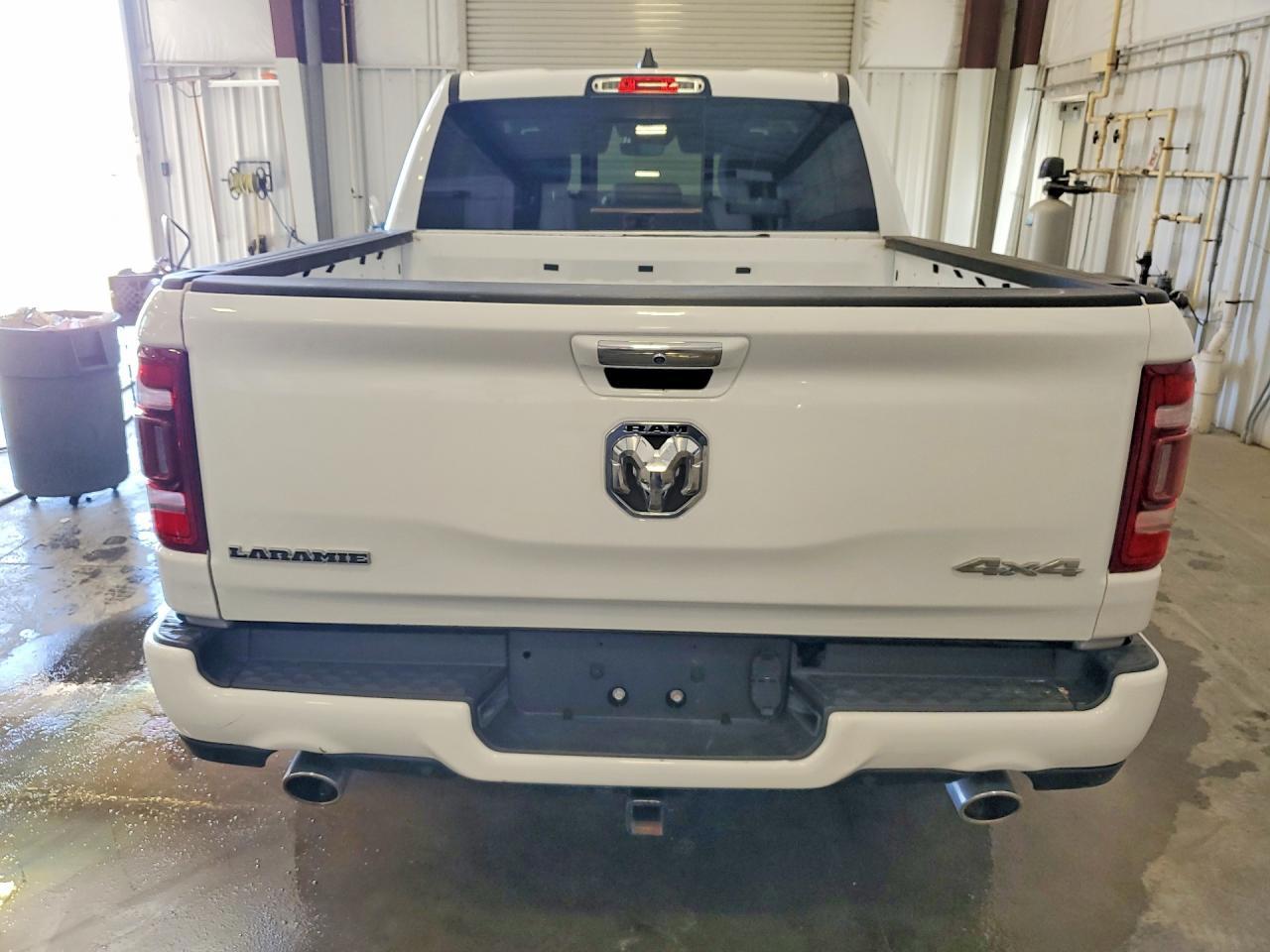 2021 Ram 1500 Laramie - Фото 6